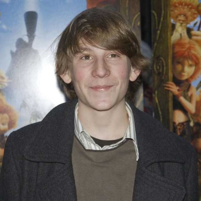 Erik Per Sullivan Buckets Thumb